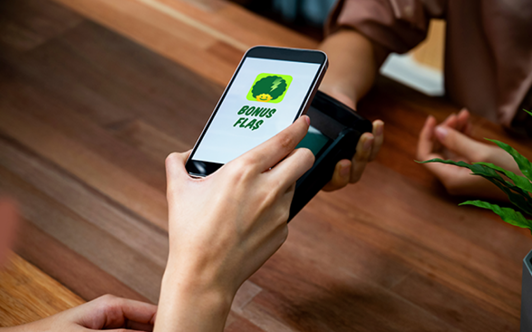 Market alışverişinizde Mobil Temassız veya QR ile ödemelerinize 100 TL  bonus!